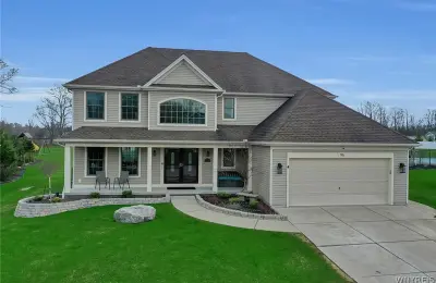 96 Caldwell Dr